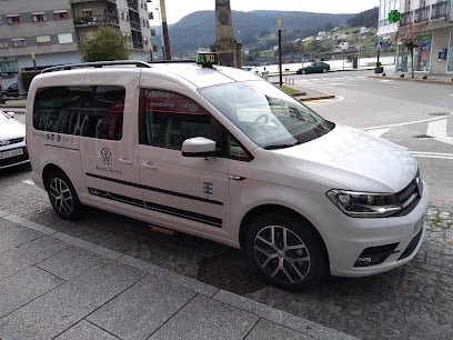 Taxi Viveiro 7 Plazas Adaptado José Maria en Vivero