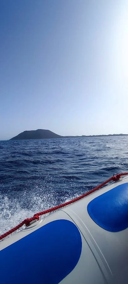 Water Taxi Experiencia - Taxi Lobos - Tickets Here en Corralejo