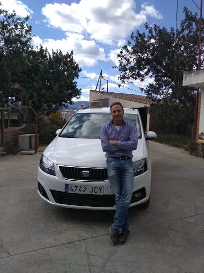 Taxi Tortosa Sergio Serret. English Spoken en Tortosa