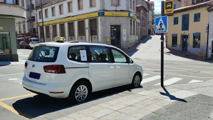 Taxi Llanes Carriles. 6 Plazas MáS Conductor. Equipado Con Remolque. en Llanes