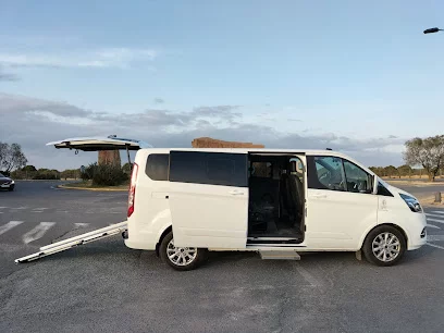 Eurotaxialmonte--Taxi El Lince Hasta 8 Plazas en Almonte