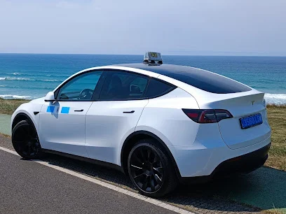 Taxi Tesla- San Vicente De La Barquera en San Vicente de la Barquera