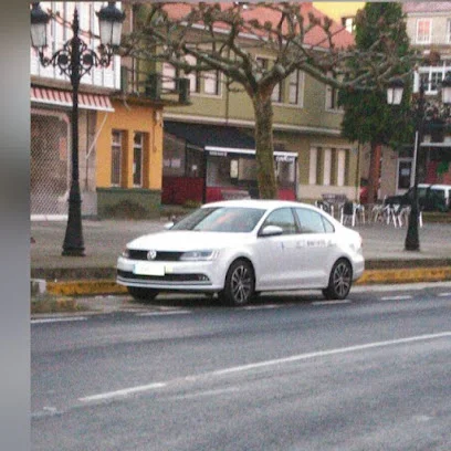 Servicio De Taxi Adrian Lema en Camariñas
