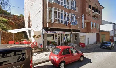 Taxi FernáNdez en Vega de Espinareda