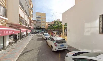 Parada De Taxi Iglesia Los Boliches en Fuengirola